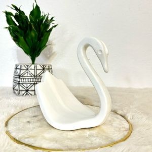 Vintage Ceramic Swan - White